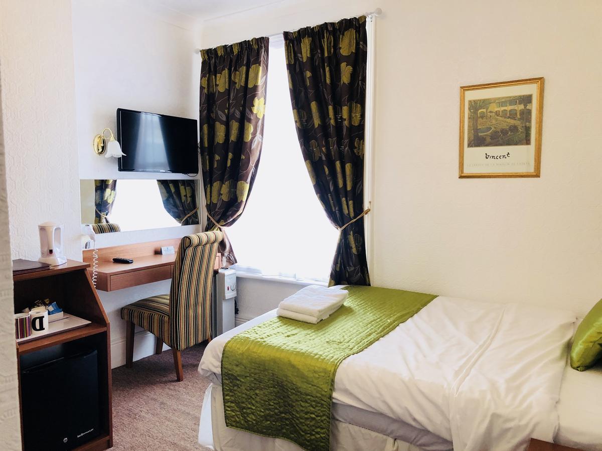 Ilfracombe House Hotel - Near Cliffs Pavilion Southend-on-Sea Exteriör bild