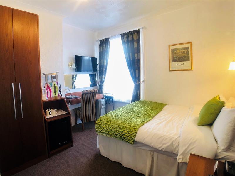 Ilfracombe House Hotel - Near Cliffs Pavilion Southend-on-Sea Exteriör bild